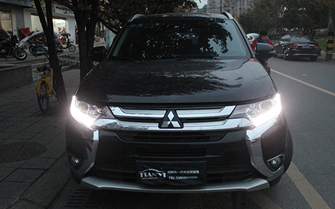 成都三菱歐藍德車燈改裝升級