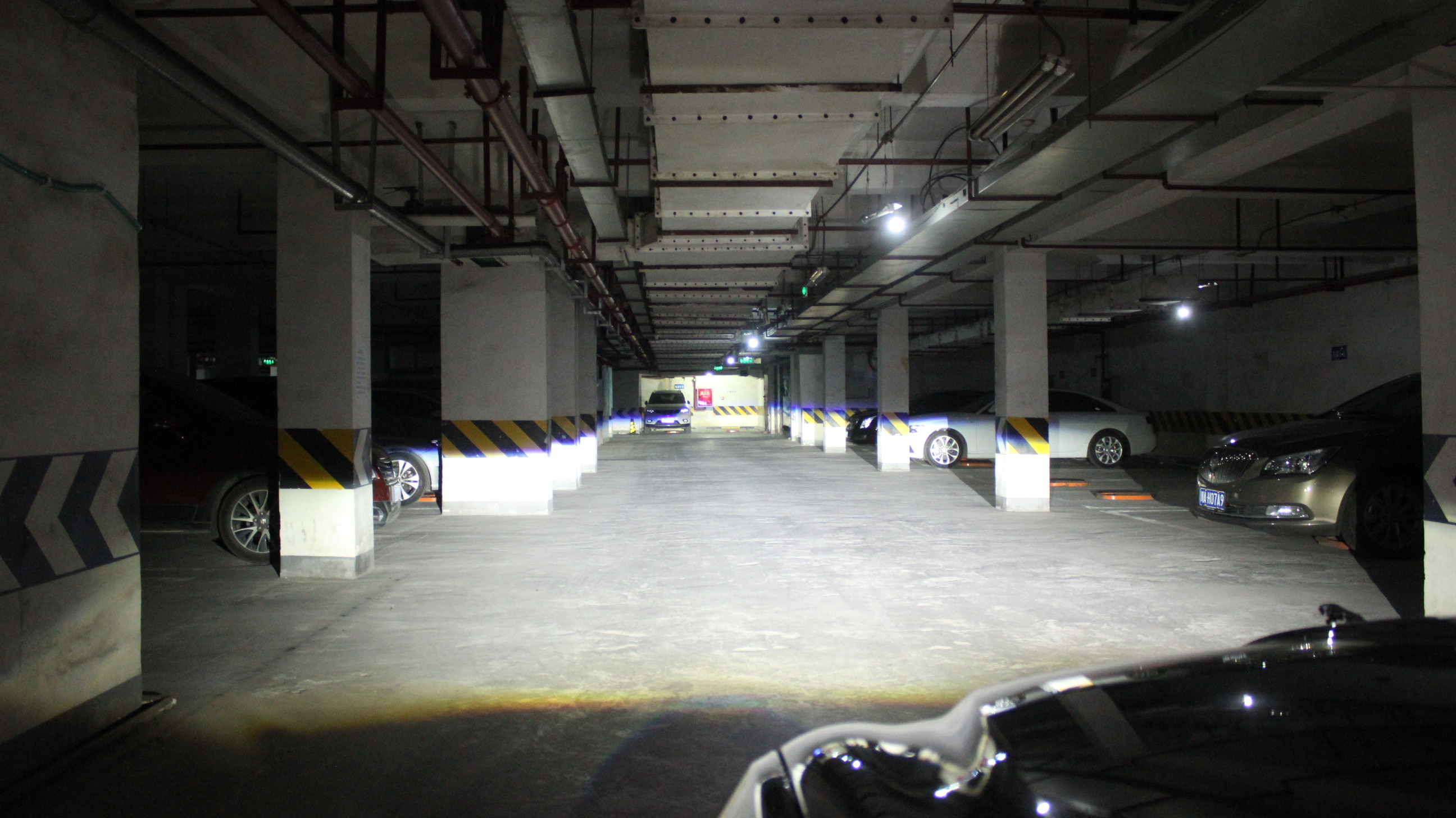 成都捷豹XF升級LED透鏡近光效果實(shí)拍