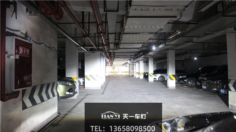 成都天一車燈米石LED雙光透鏡遠(yuǎn)光實拍