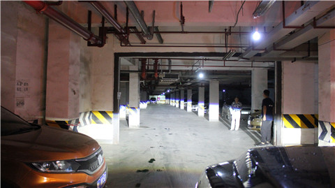 成都天一車燈福特猛禽改車燈近光效果實(shí)拍