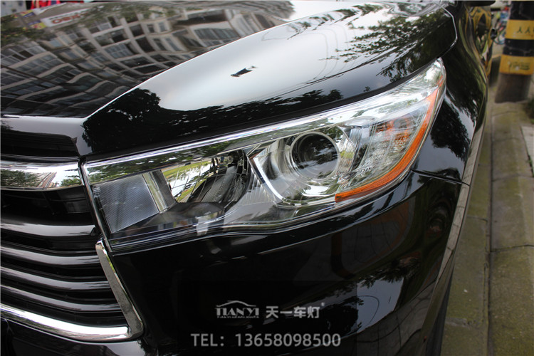 漢蘭達(dá)車燈改裝完成后大燈外觀效果展示