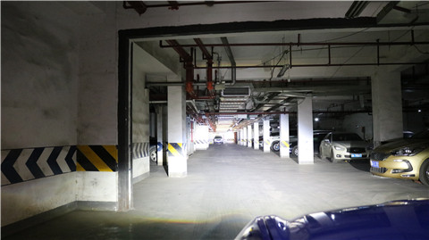 瑪莎拉蒂吉博力車燈改裝完成后遠近光效果實拍