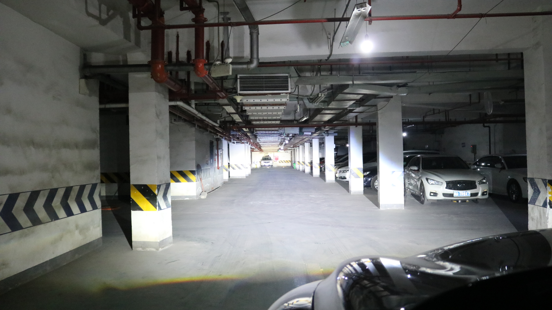 QX60升級(jí)激光大燈后遠(yuǎn)近光效果實(shí)拍