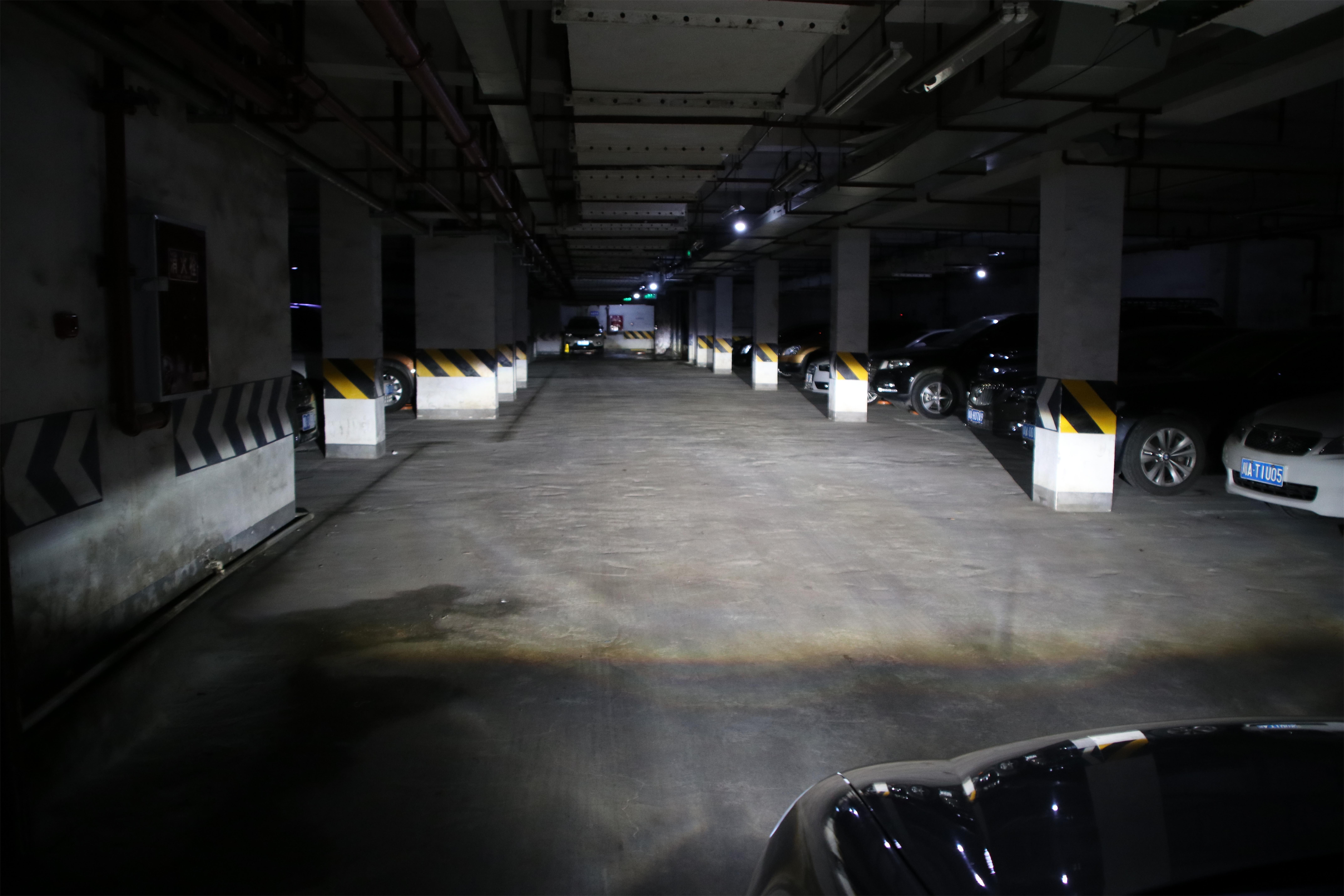 氙氣燈透鏡近光燈光效果