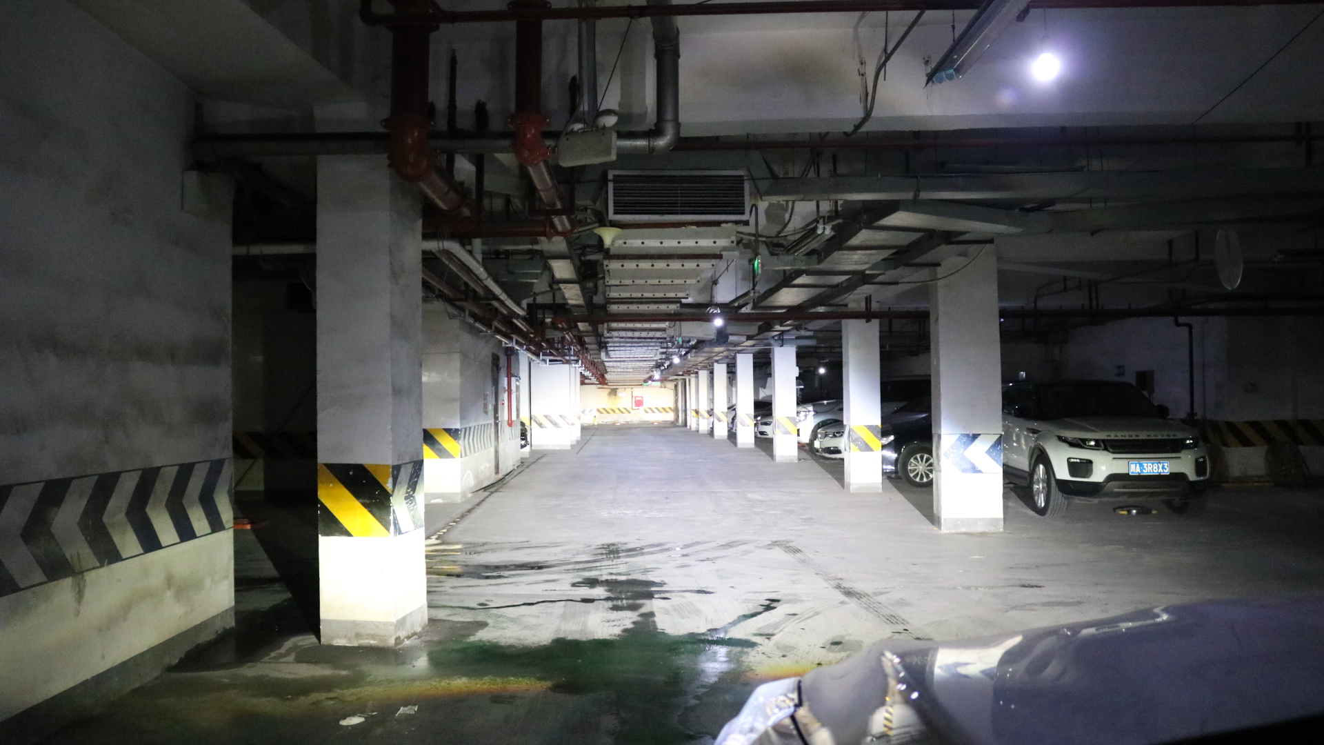 改裝完成后遠(yuǎn)近光效果